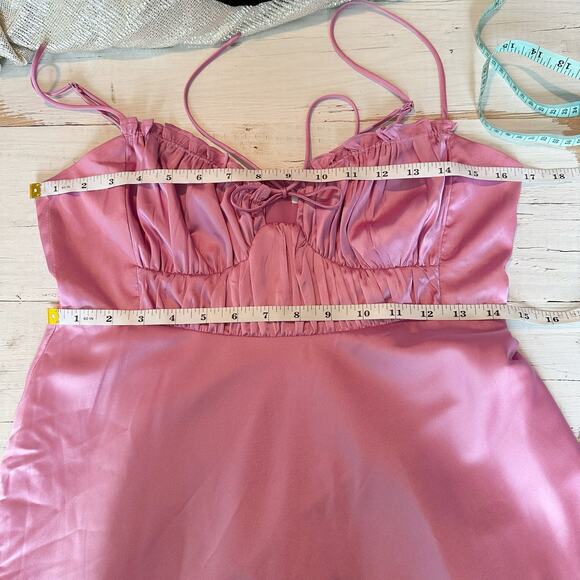 ASTR Ellison Satin Pink Slip Mini Dress Size Medium - Picture 8 of 10